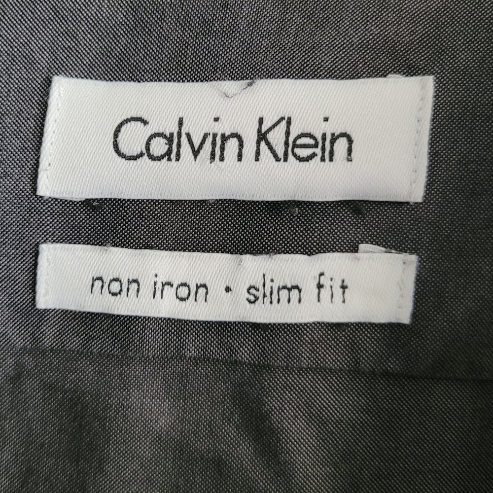 Men's Calvin Klein Charcol Gray Button Down Shirt Slim Fit Size 16 32/33 - Picture 2 of 6